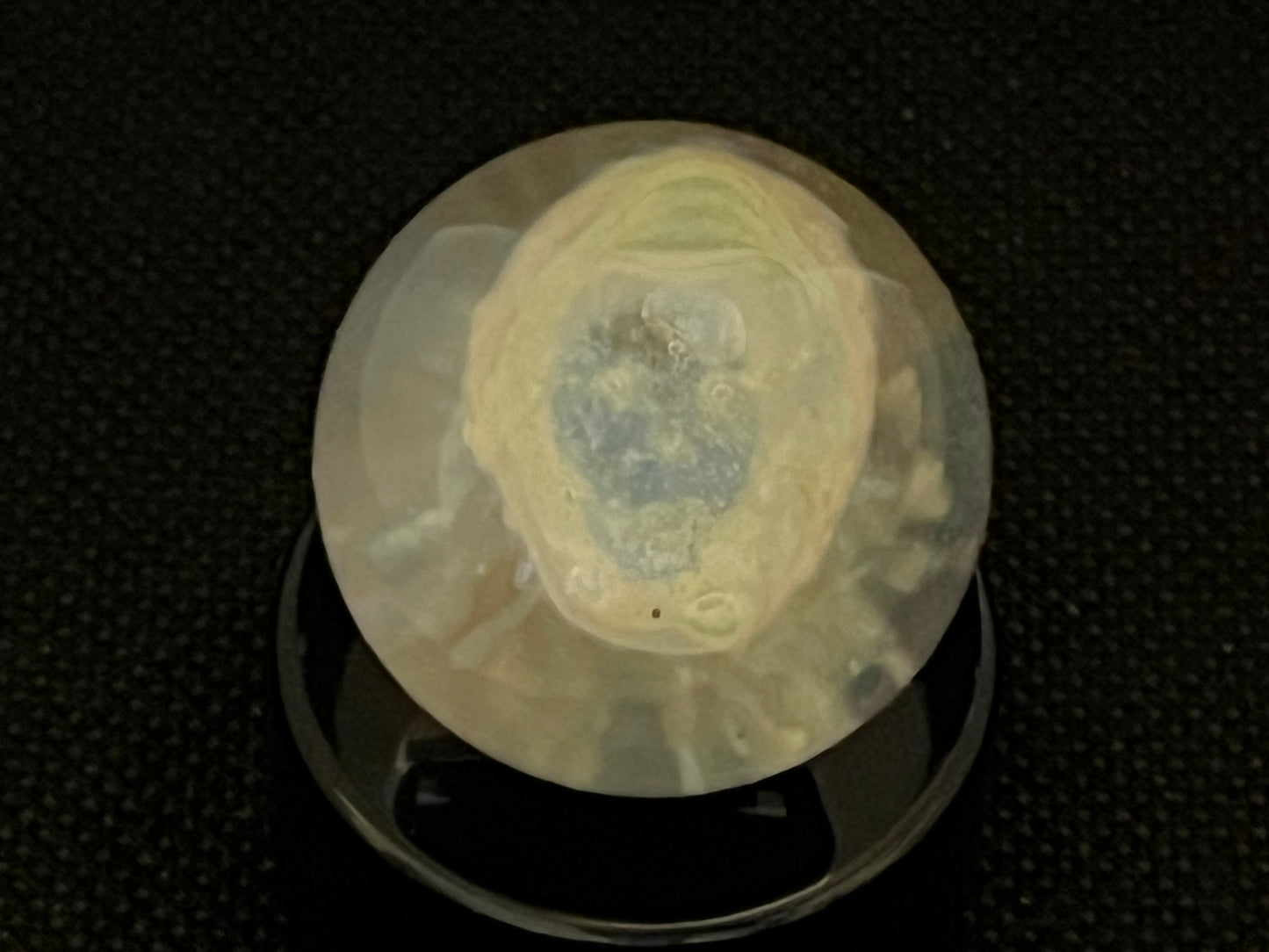 Fume skull marble